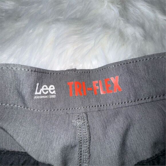 Lee Performance Series Men's Gray Chino Shorts Size 30/M Casual Tri-Flex Pockets - Picture 4 of 12
